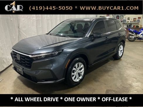 Used 2023 Honda CR-V LX image 1