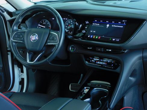 Used 2023 Buick Envision FWD Essence image 25