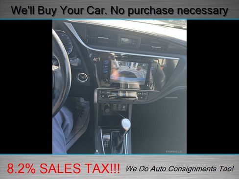 Used 2018 Toyota Corolla XSE image 32