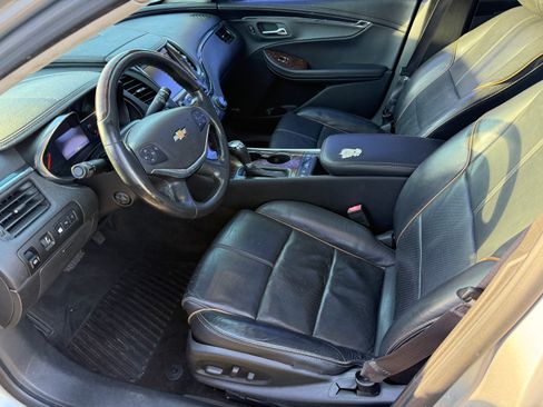Used 2014 Chevrolet Impala LTZ image 9