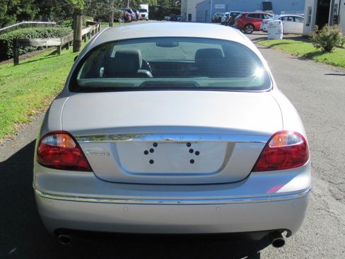 Used 2005 Jaguar S-TYPE 3.0 image 8
