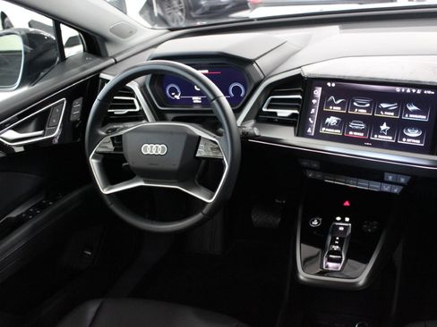 Used 2024 Audi Q4 e-tron Premium Plus image 35