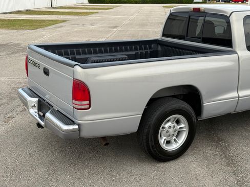 Used 2000 Dodge Dakota Sport RWD image 44