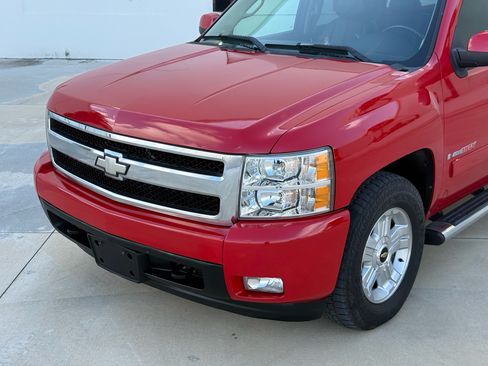 Used 2007 Chevrolet Silverado 1500 LTZ image 20