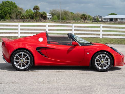 Used 2005 Lotus Elise image 14