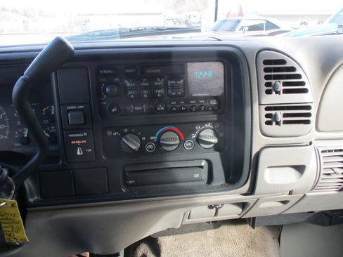 Used 1998 GMC Sierra 1500 SLE image 35