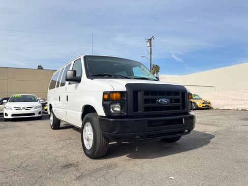 Used 2008 Ford E-150 and Econoline 150 XL image 11
