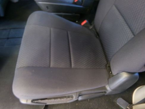 Used 2010 Dodge Grand Caravan SXT FWD image 10