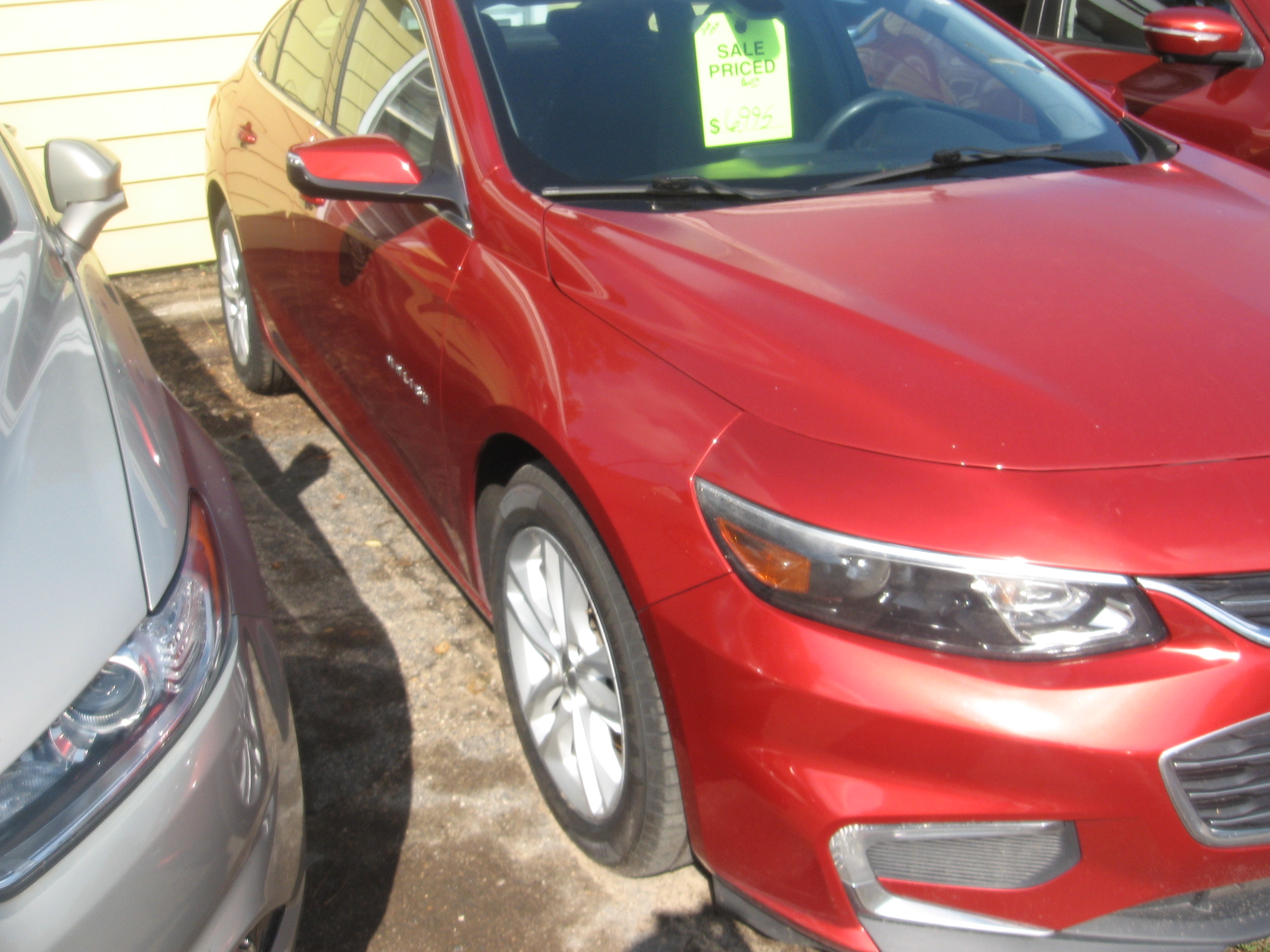 Used 2016 Chevrolet Malibu LT FWD image 3