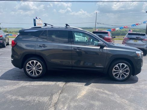 Used 2020 GMC Terrain AWD SLT image 4