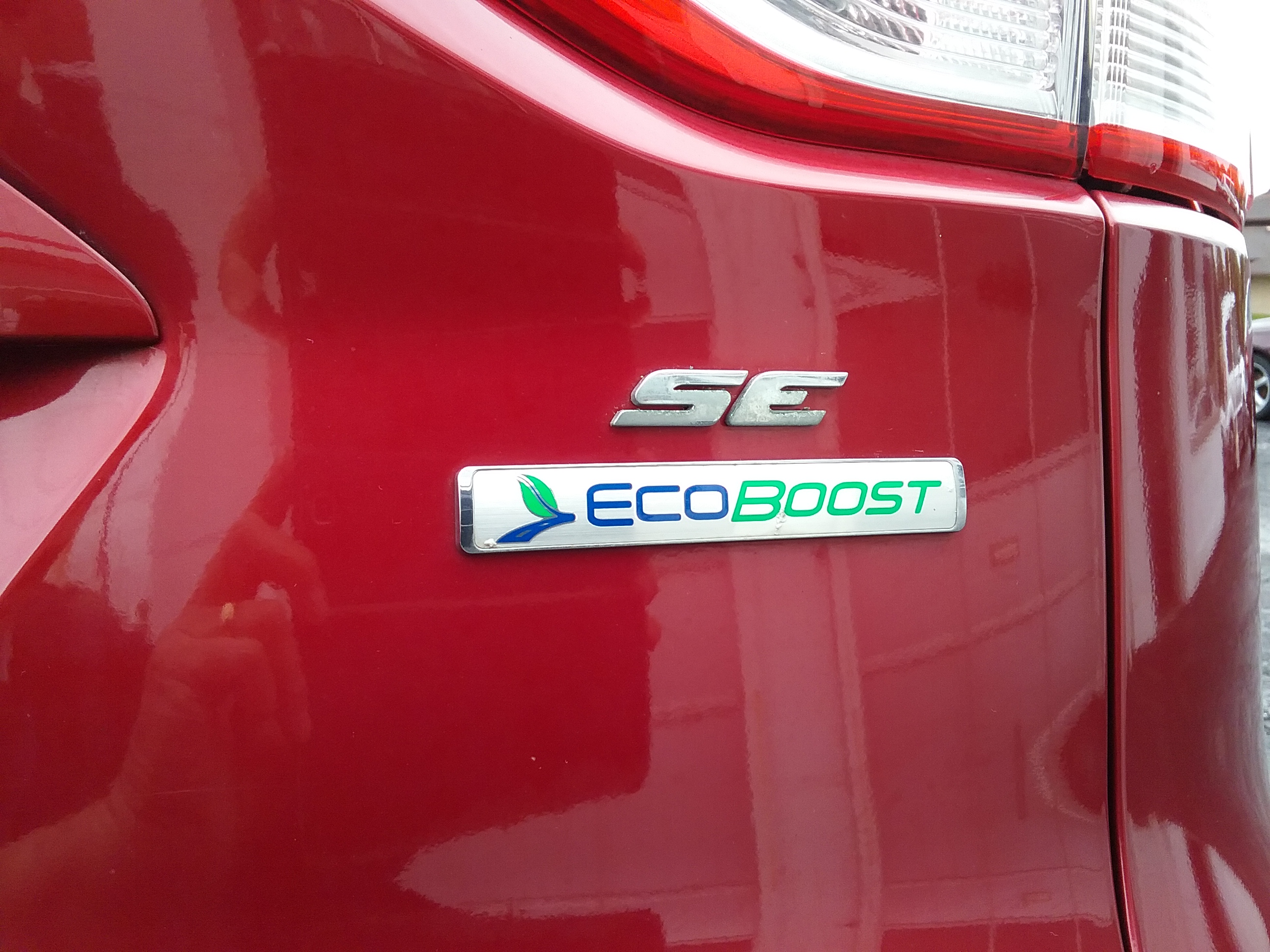 Used 2016 Ford Escape SE FWD image 25