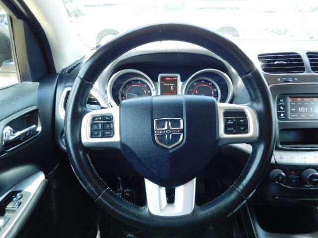 Used 2018 Dodge Journey FWD SE image 12