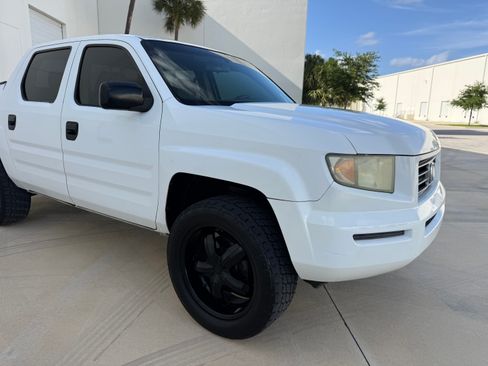 Used 2006 Honda Ridgeline RT image 49