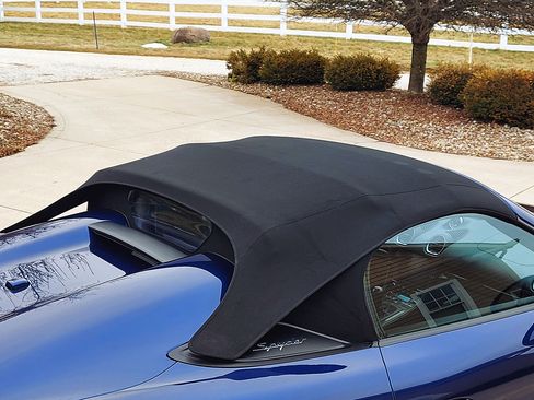 Used 2020 Porsche 718 Boxster Spyder image 9