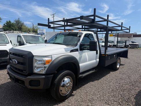 Used 2015 Ford F550 2WD Regular Cab Super Duty image 1