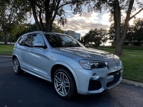 Used 2017 BMW X3 xDrive28i image 15