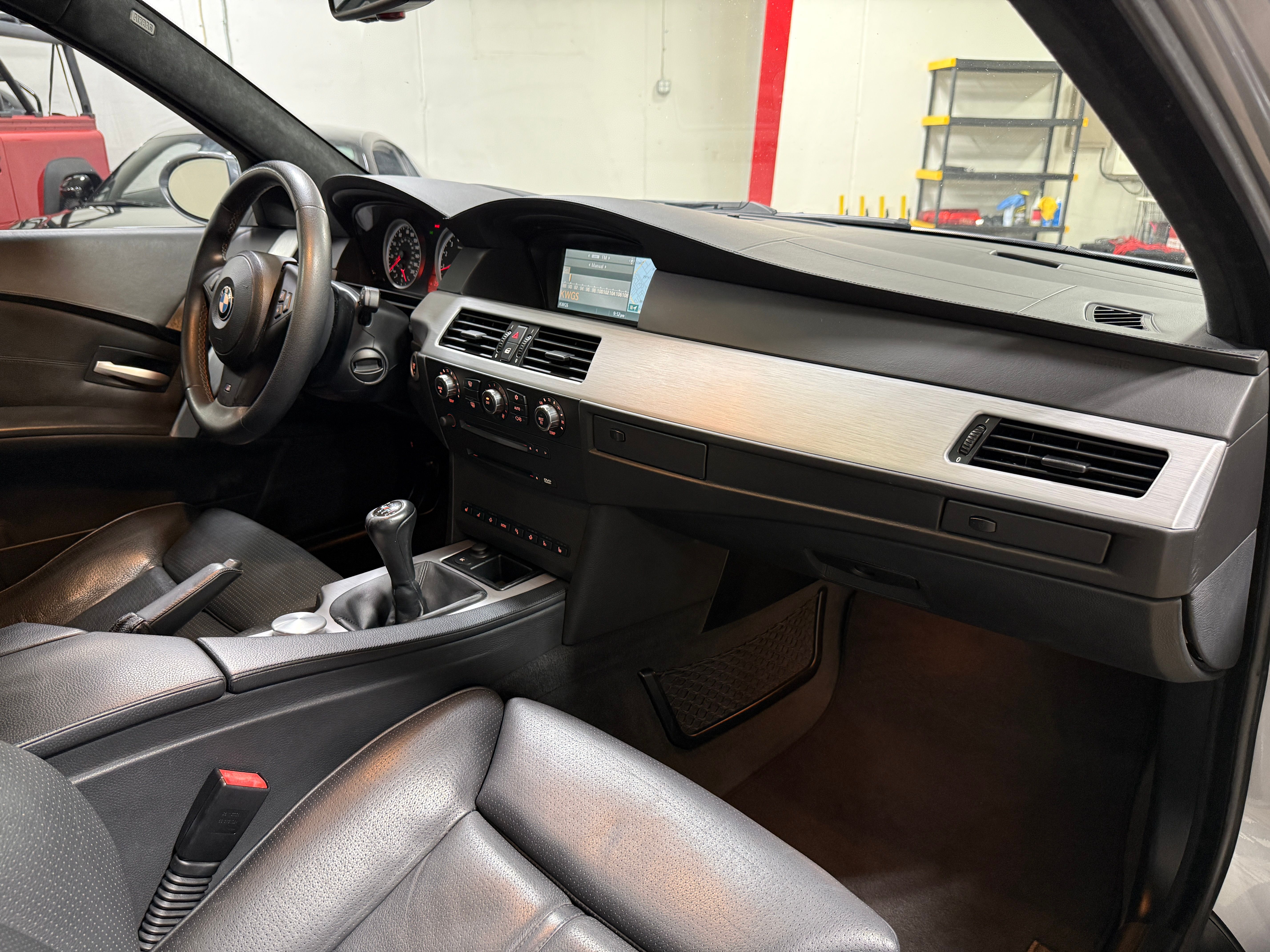 Used 2007 BMW M5 RWD image 22