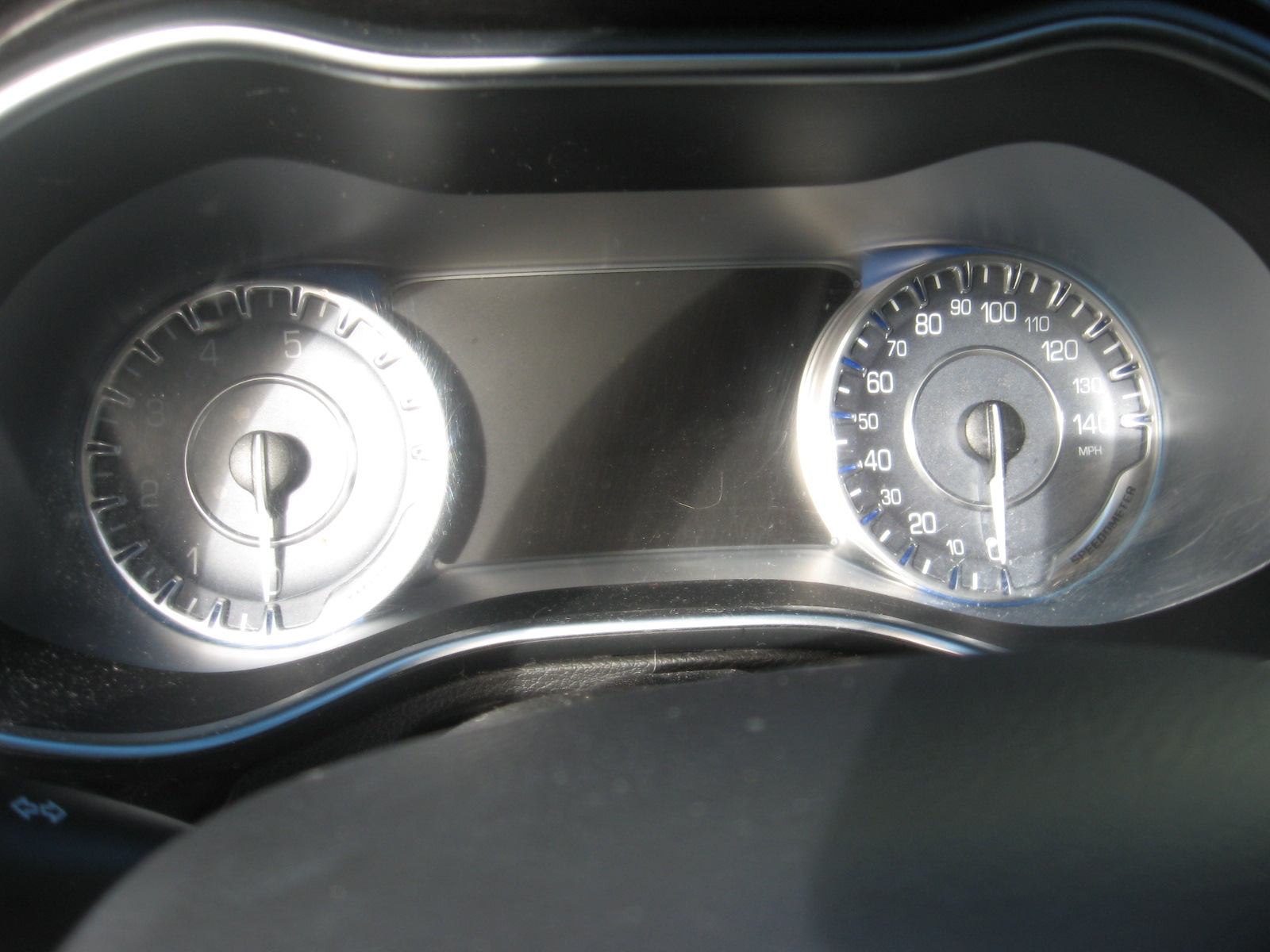 Used 2015 Chrysler 200 C FWD image 11