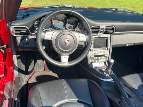 Used 2006 Porsche 911 Carrera 4S image 19