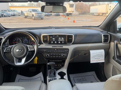 Used 2021 Kia Sportage S image 13