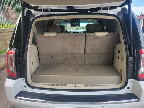 Used 2017 GMC Yukon 4WD Denali image 15