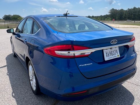Used 2018 Ford Fusion S Hybrid FWD image 8