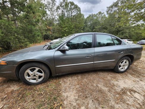 Used 2004 Pontiac Bonneville SE image 7