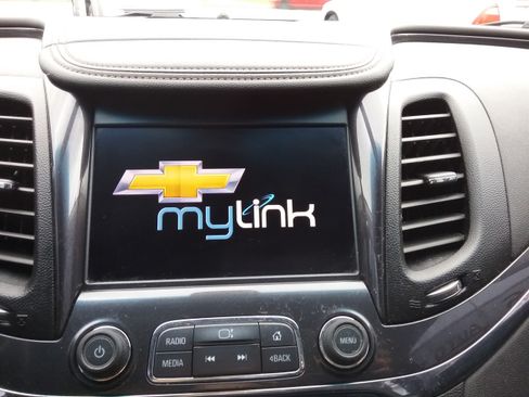 Used 2014 Chevrolet Impala LT image 16