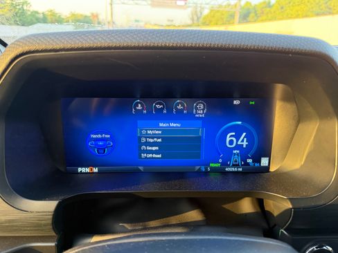 Used 2024 Ford F150 4x4 SuperCrew XLT Hybrid image 7