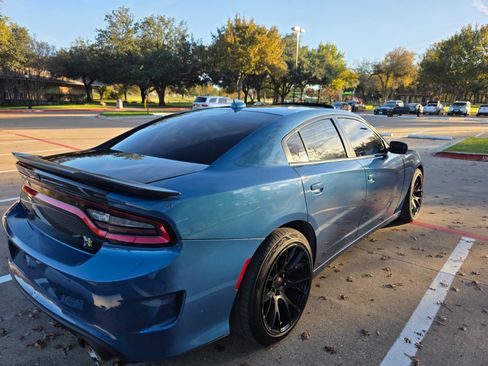Used 2020 Dodge Charger R/T image 3