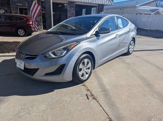 Used 2016 Hyundai Elantra image 1