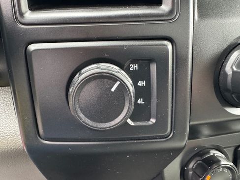 Used 2020 Ford F150 XL image 14