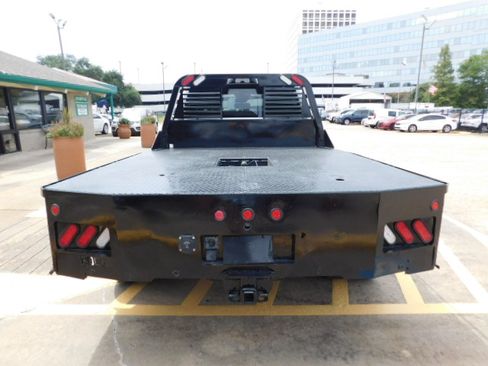 Used 2022 RAM 3500 4x4 Crew Cab Tradesman DRW image 6