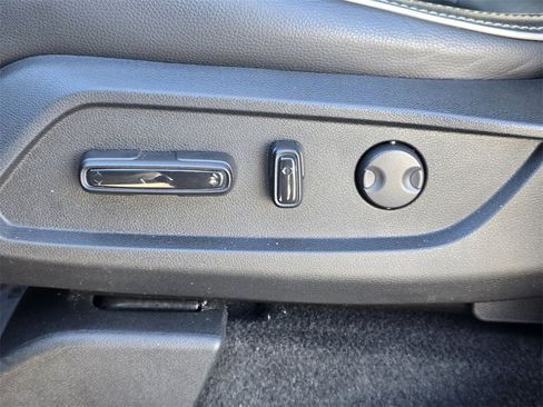 Used 2023 Honda Pilot Elite image 14