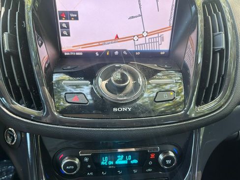 Used 2013 Ford Escape FWD Titanium image 14