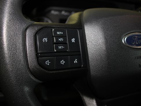 Used 2025 Ford F250 4x4 Crew Cab Super Duty image 34