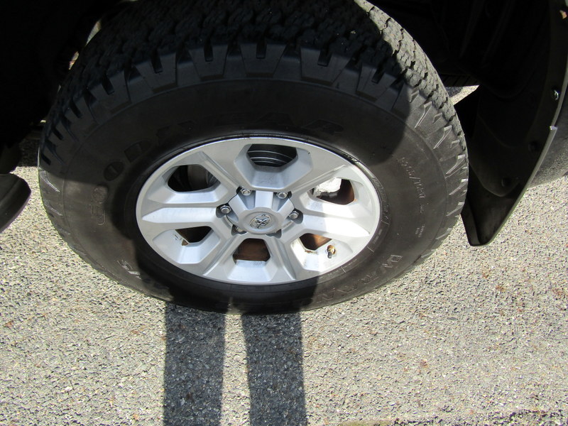 Used 2014 Toyota 4Runner 4WD image 11