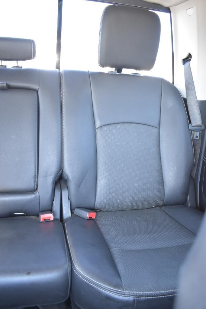 Used 2017 RAM 3500 Laramie RWD image 17