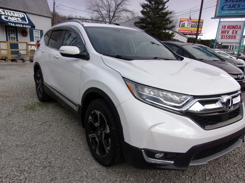 Used 2019 Honda CR-V Touring image 3