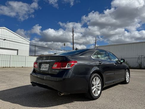Used 2011 Lexus ES 350 image 9