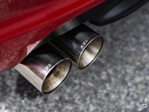 Used 2005 BMW 330i image 8