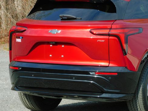 Used 2024 Chevrolet Blazer EV RS image 6