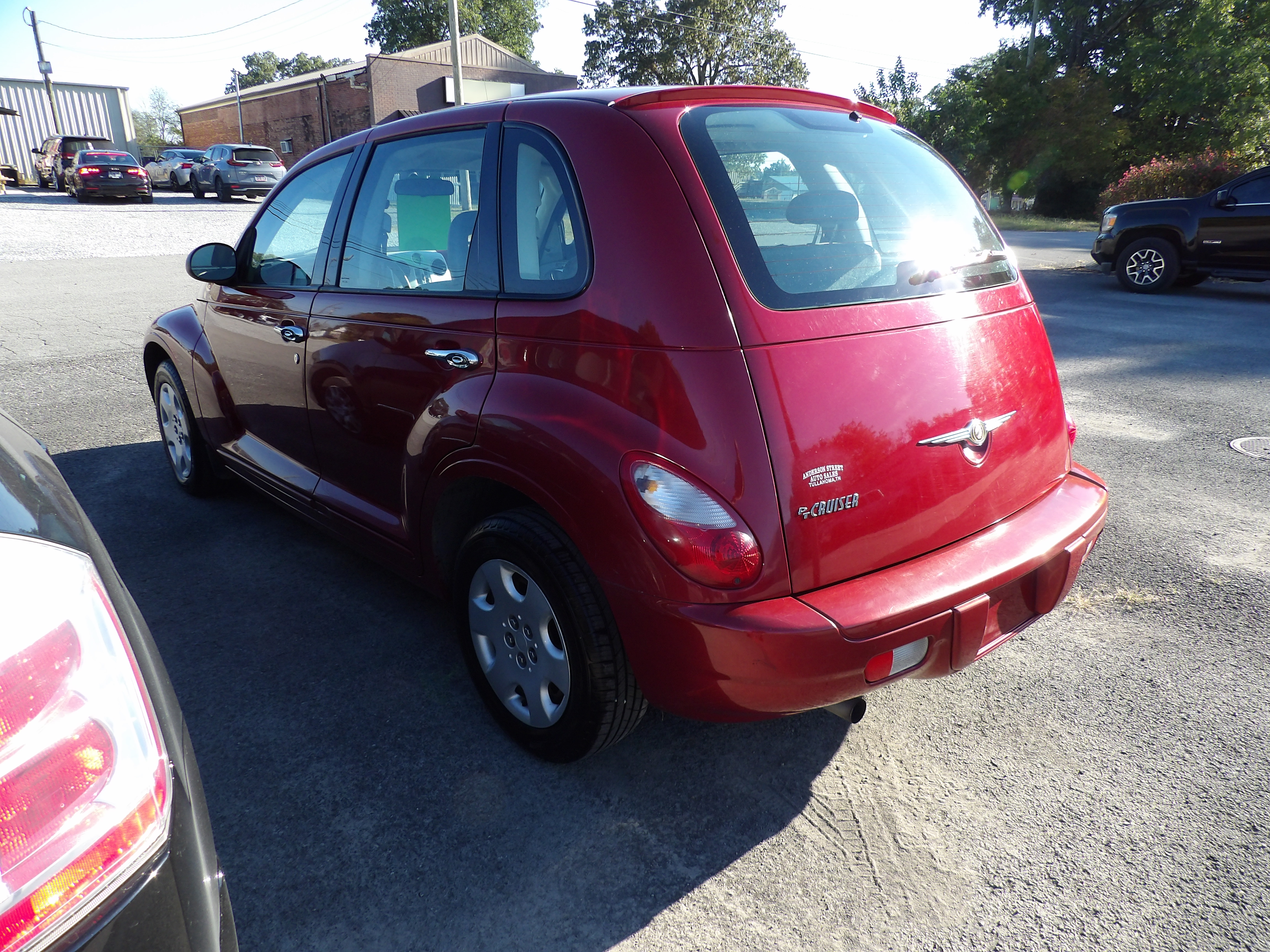Used 2009 Chrysler PT Cruiser UNAVAIL FWD image 2
