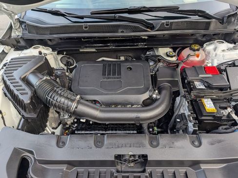 Used 2022 Chevrolet Blazer LT image 16