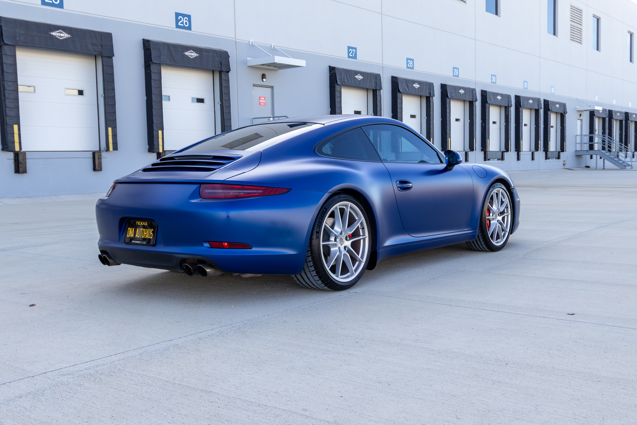 Used 2013 Porsche 911 Carrera S RWD image 6