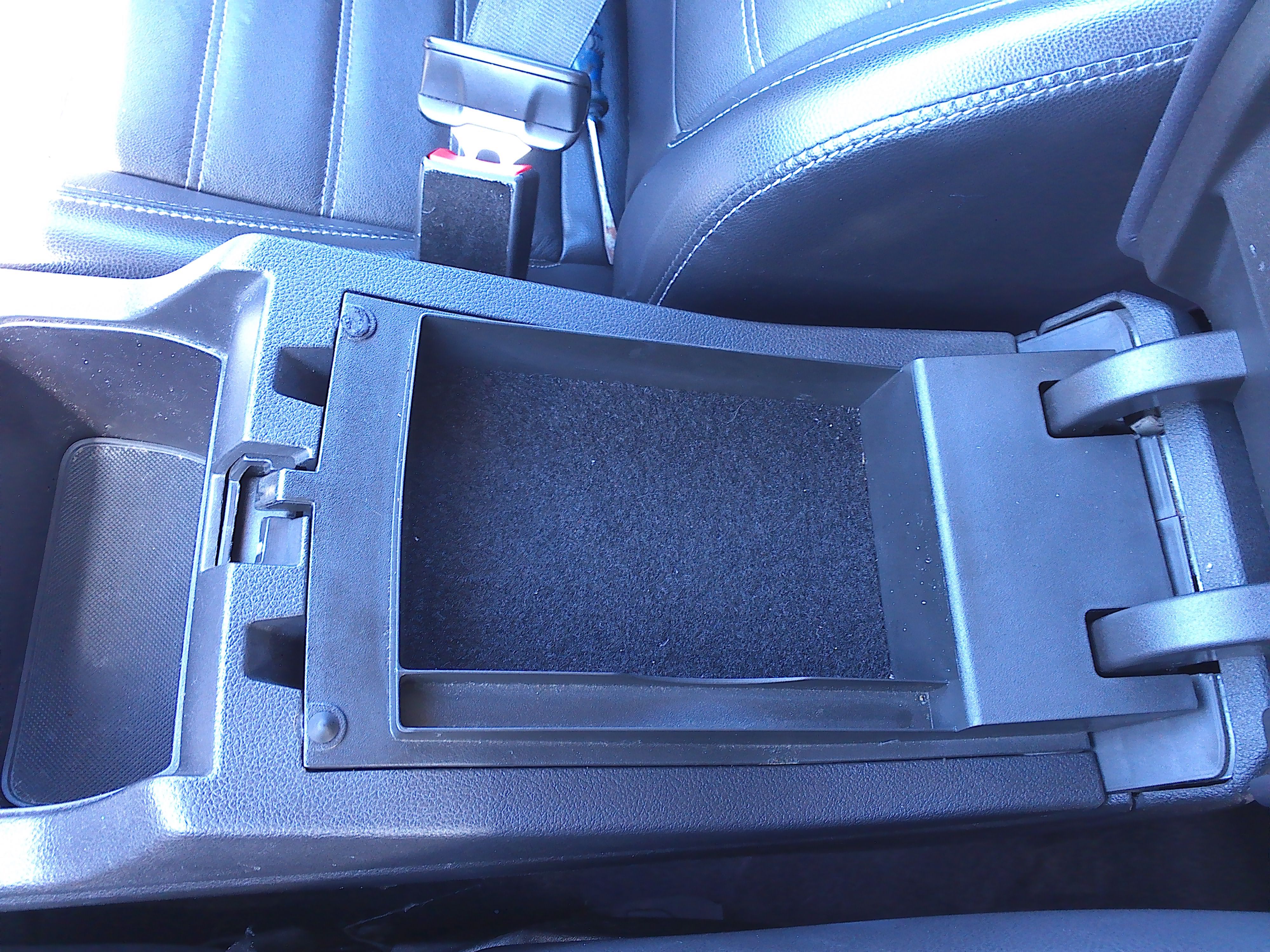 Used 2019 Ford Escape 4WD Titanium image 23