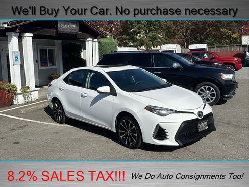 Used 2018 Toyota Corolla XSE image 3
