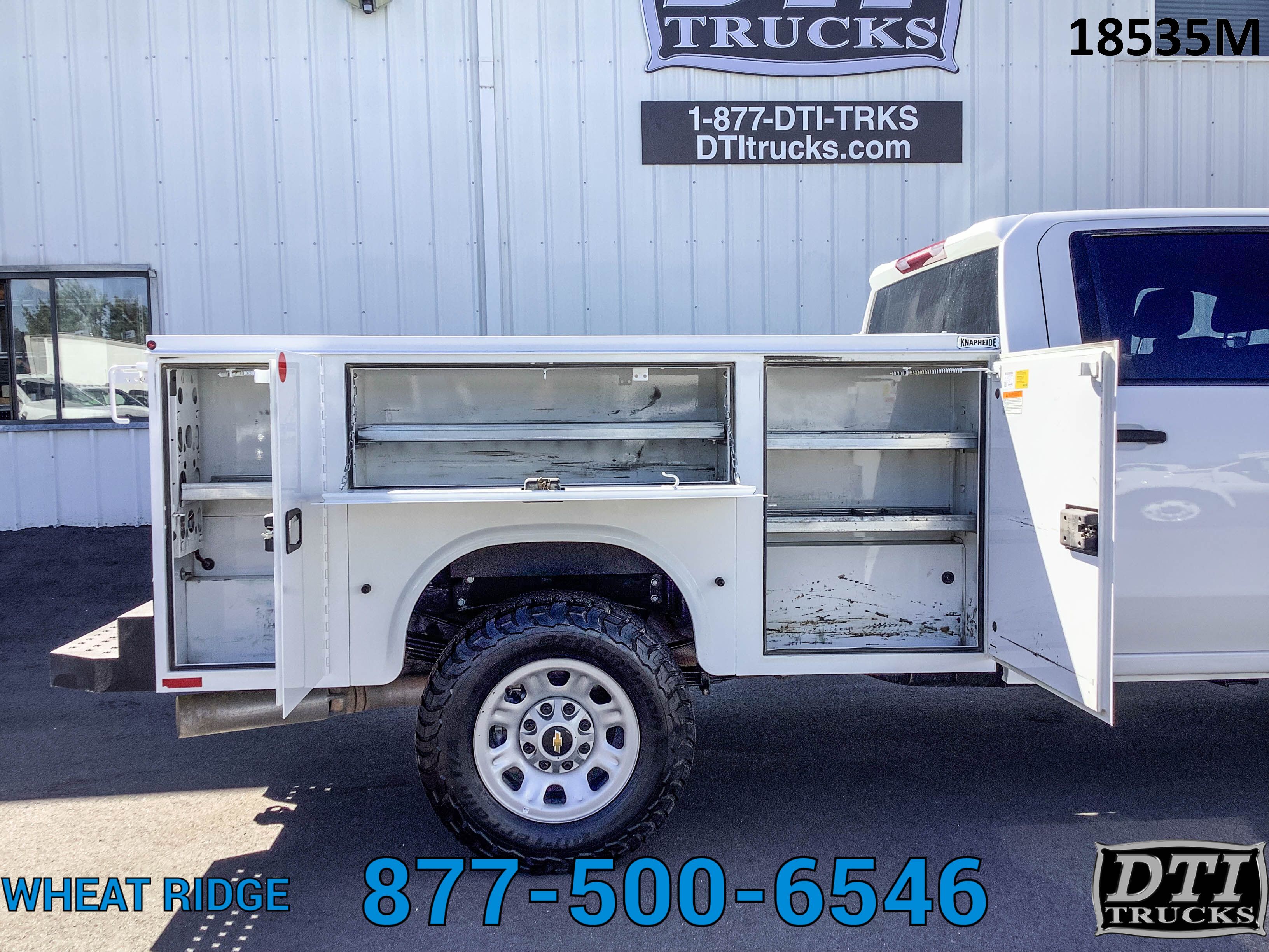 Used 2023 Chevrolet Silverado 3500 4x4 Crew Cab W/T image 2