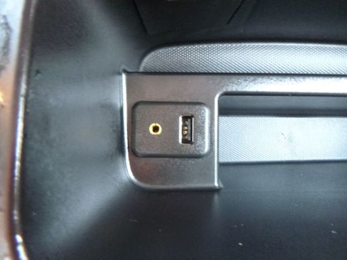 Used 2016 Chevrolet Sonic LT image 23