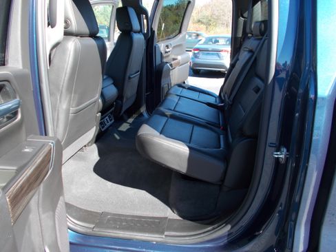 Used 2020 Chevrolet Silverado 1500 LT Z71 image 16